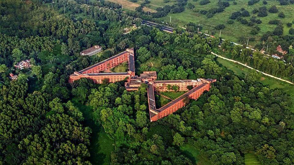 Jahangirnagar University campus